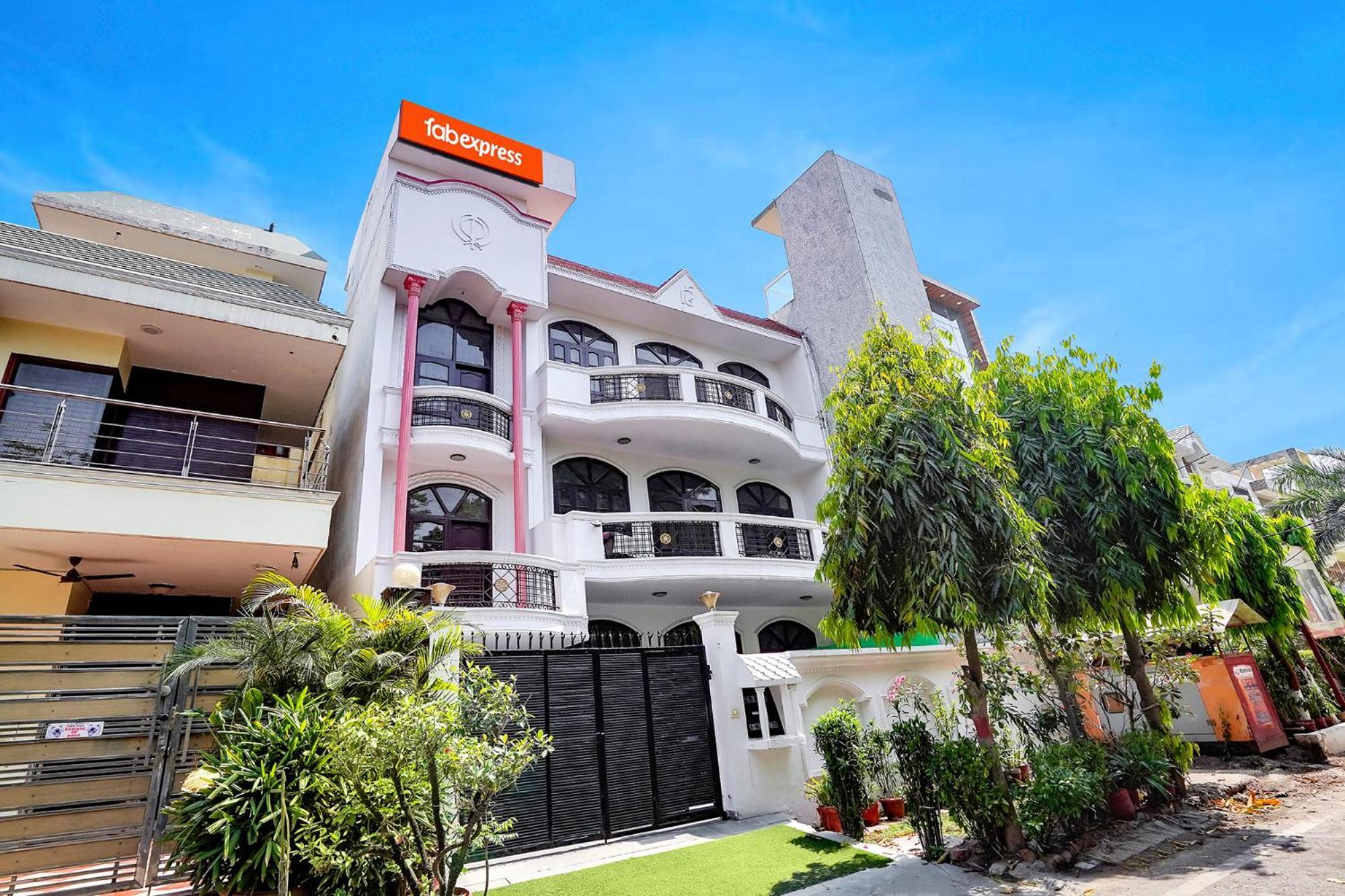 Fabexpress Ivy Inn Sector 35 Noida Kültér fotó